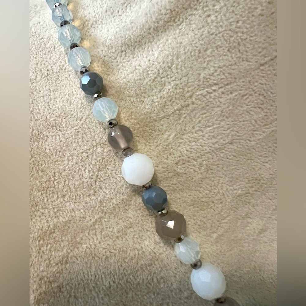 Beautiful Stone Statement Necklace - image 3